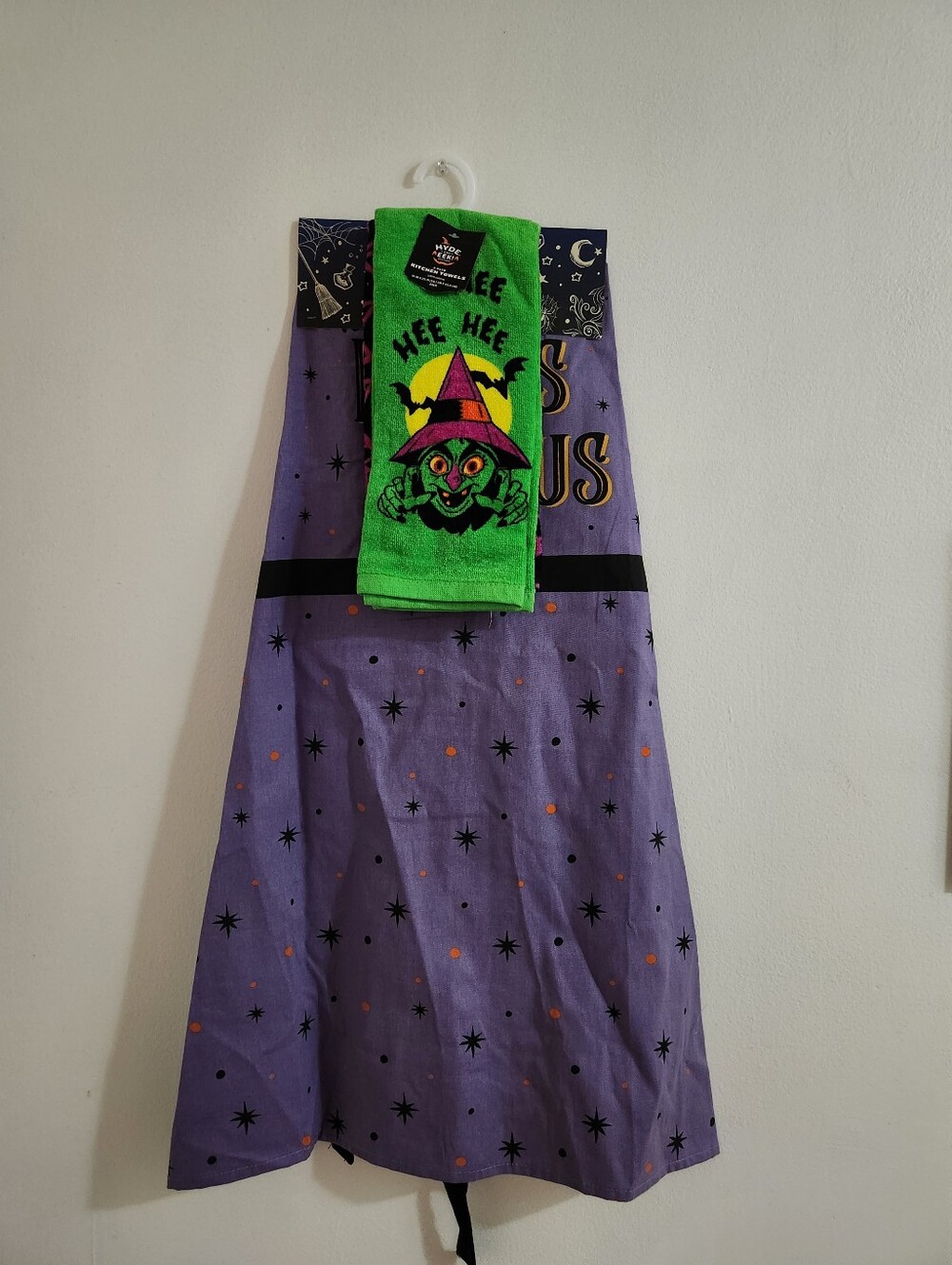 Halloween Apron And Halloween Kitchen Towels